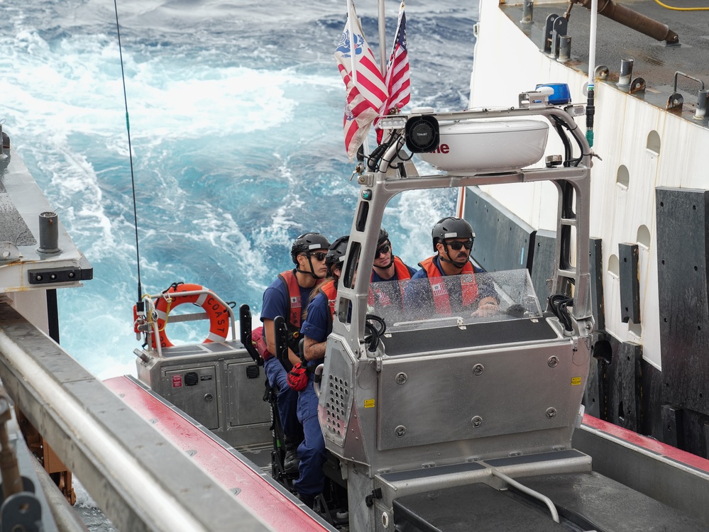 Coast Guard Cutter Midgett conducts small boat launch