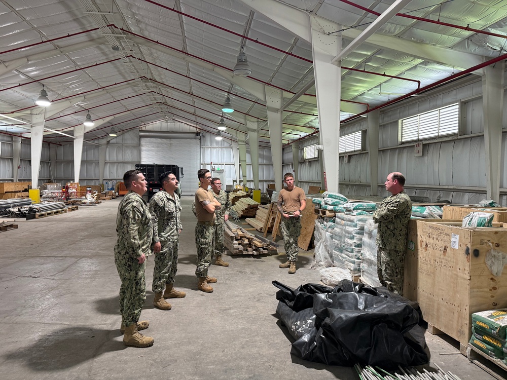 NMCB-3 Commanding Officer Visit Diego Garcia