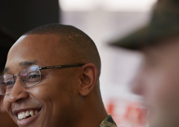 MARFOREUR/AF Commander Visits U.S. Embassy in Nairobi