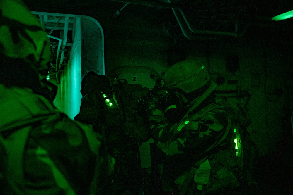 CBR Training aboard USS America (LHA 6)