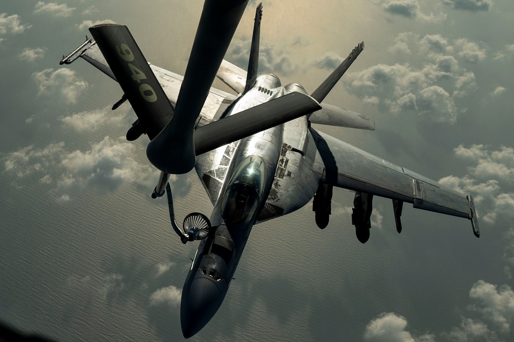 U.S. Navy F/A-18 Super Hornets refueled