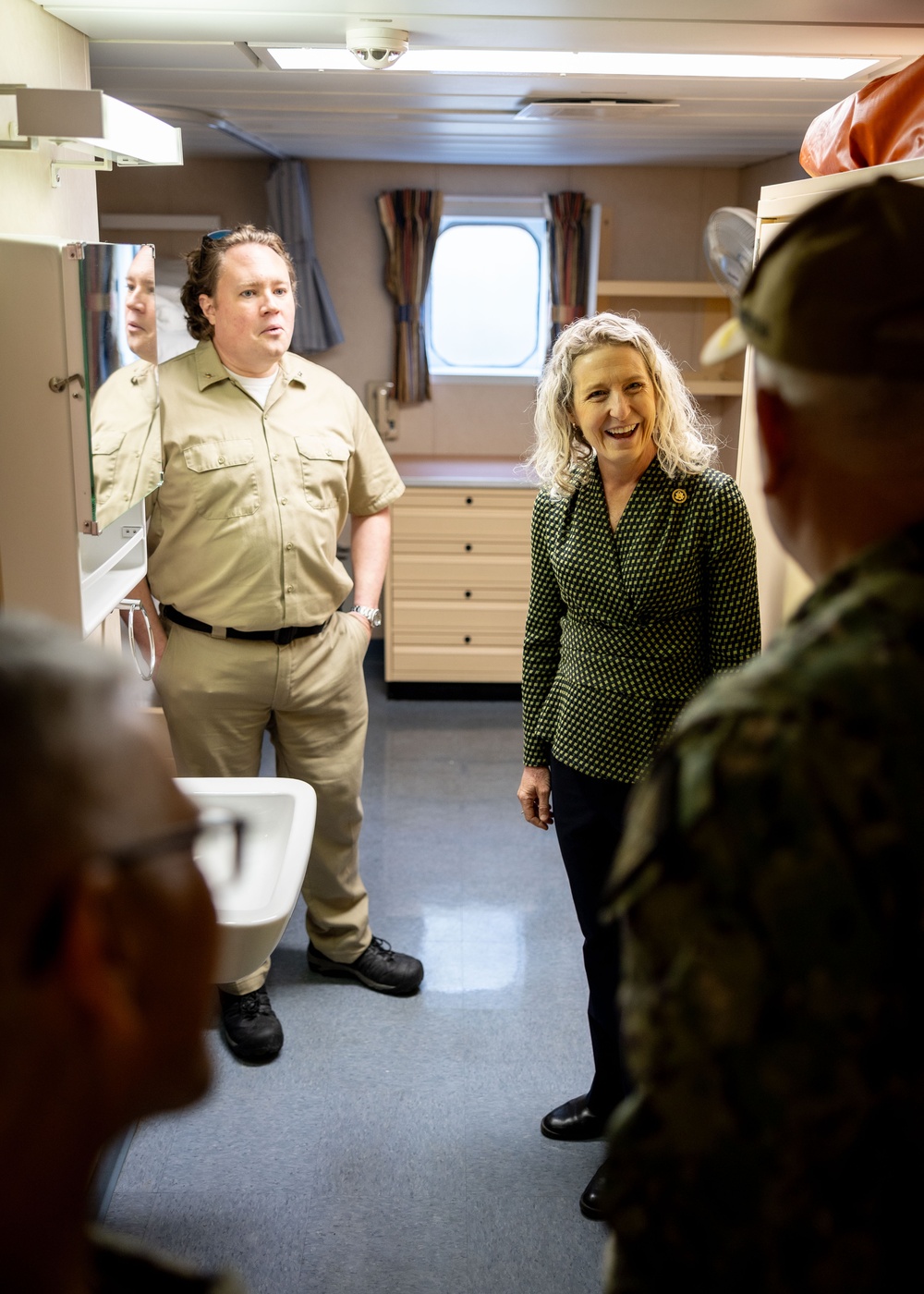 Jen Kiggans Tours USNS Medgar Evers (T-AKE 13)