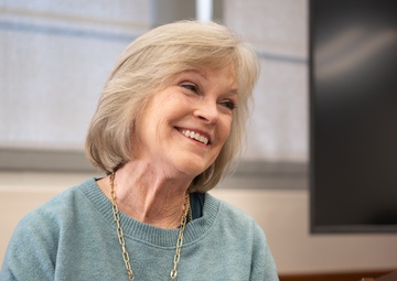 Foster retires following 18-year AEDC career