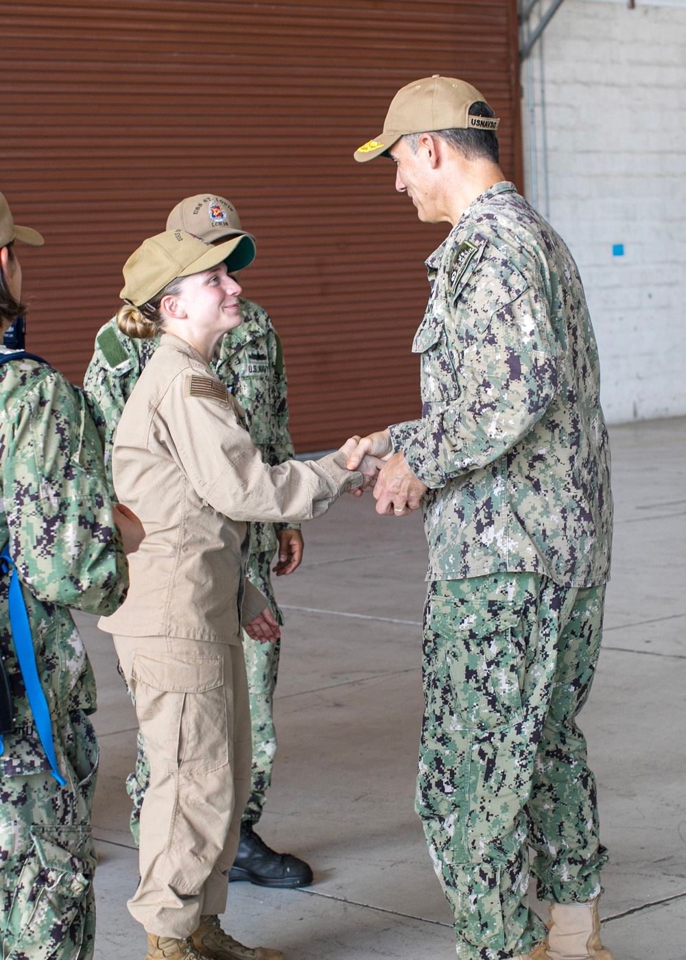 U.S. Naval Forces Southern Command/U.S. 4th Fleet Commander visits USS St. Louis and Naval Station Guantanamo Bay Sailors