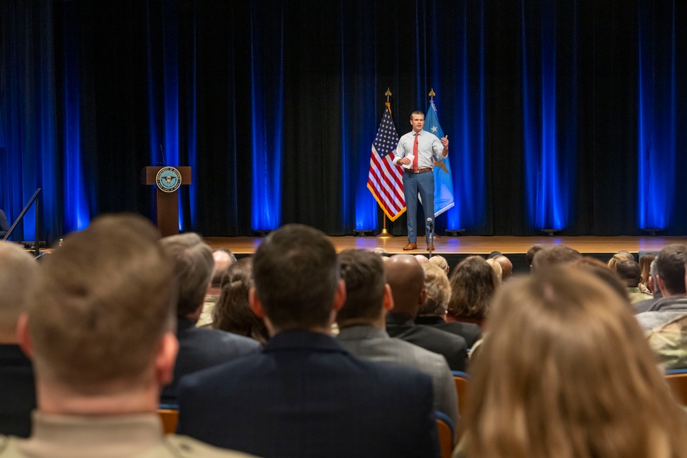 SD Pete Hegseth Hosts DoD Town Hall