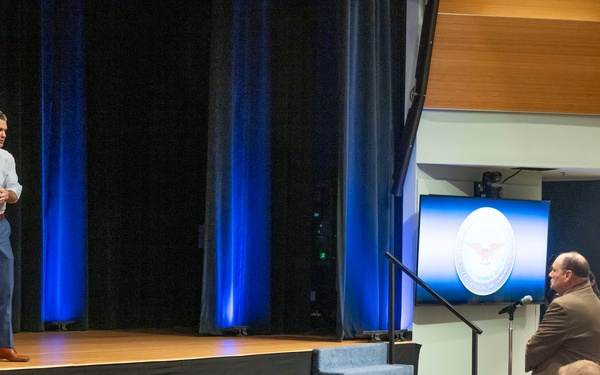 SD Pete Hegseth Hosts DoD Town Hall