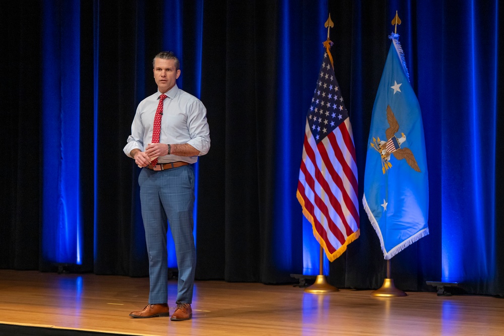 SD Pete Hegseth Hosts DoD Town Hall