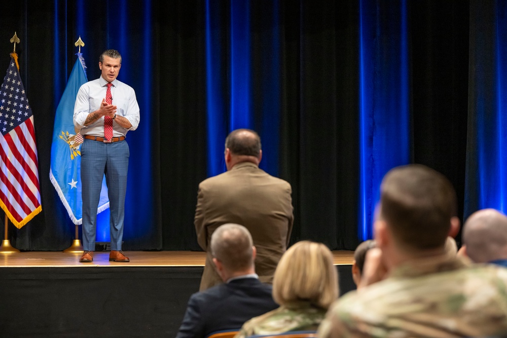 SD Pete Hegseth Hosts DoD Town Hall