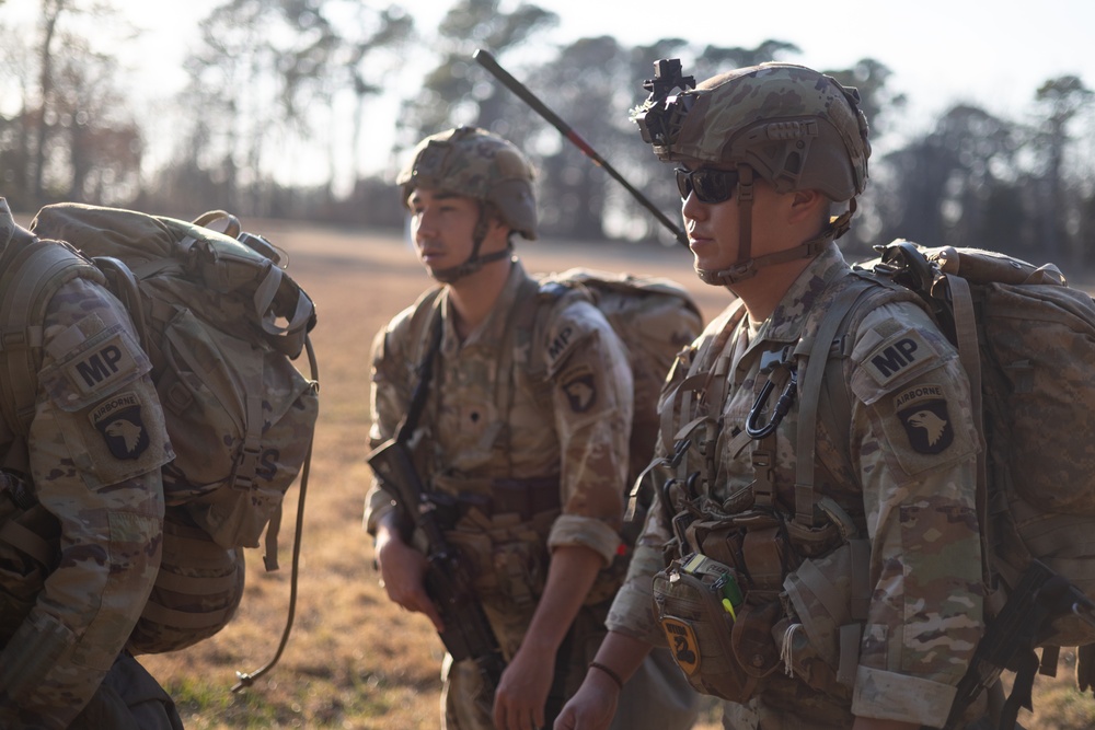 XVIII Airborne Corps Brigade Separates Best Squad Competition: Day 2 Chinook Helicopter Flight