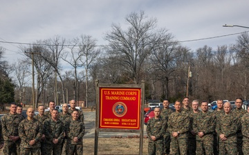 Commanding Formal Schools Course 2-25 Graduation Group Photo