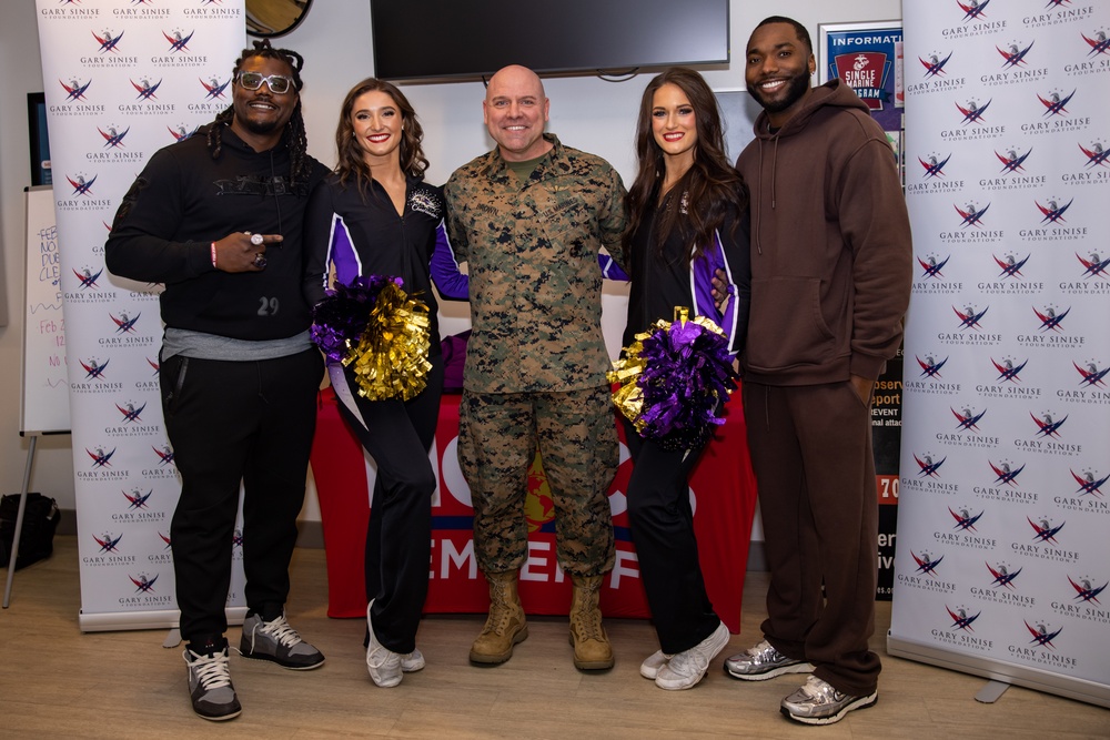 NFL Athletes Visit Quantico