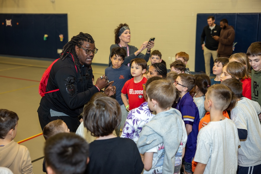 NFL Athletes Visit Quantico