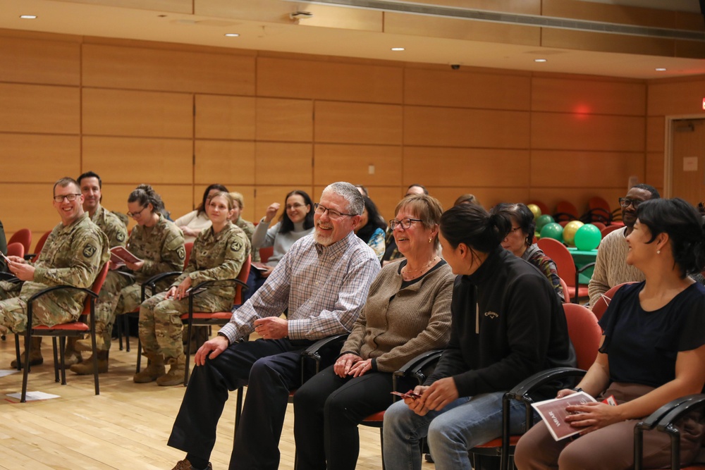 WRAIR holds retirement celebration for Dr. Joseph Long