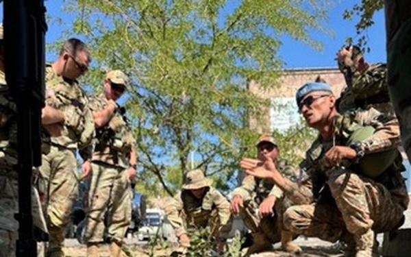 Guardsmen, Armenian soldiers unit for training as Phoenix Platoon