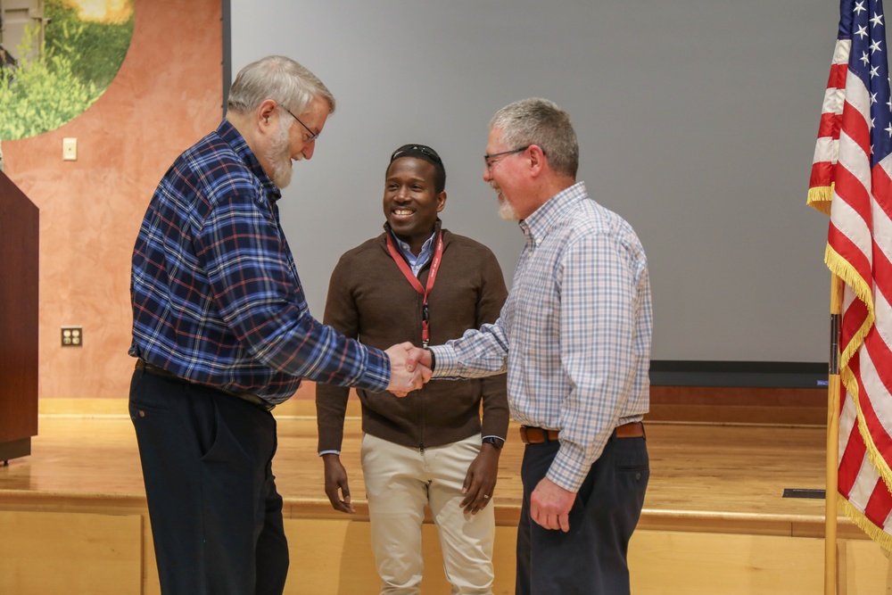 WRAIR holds retirement celebration for Dr. Joseph Long