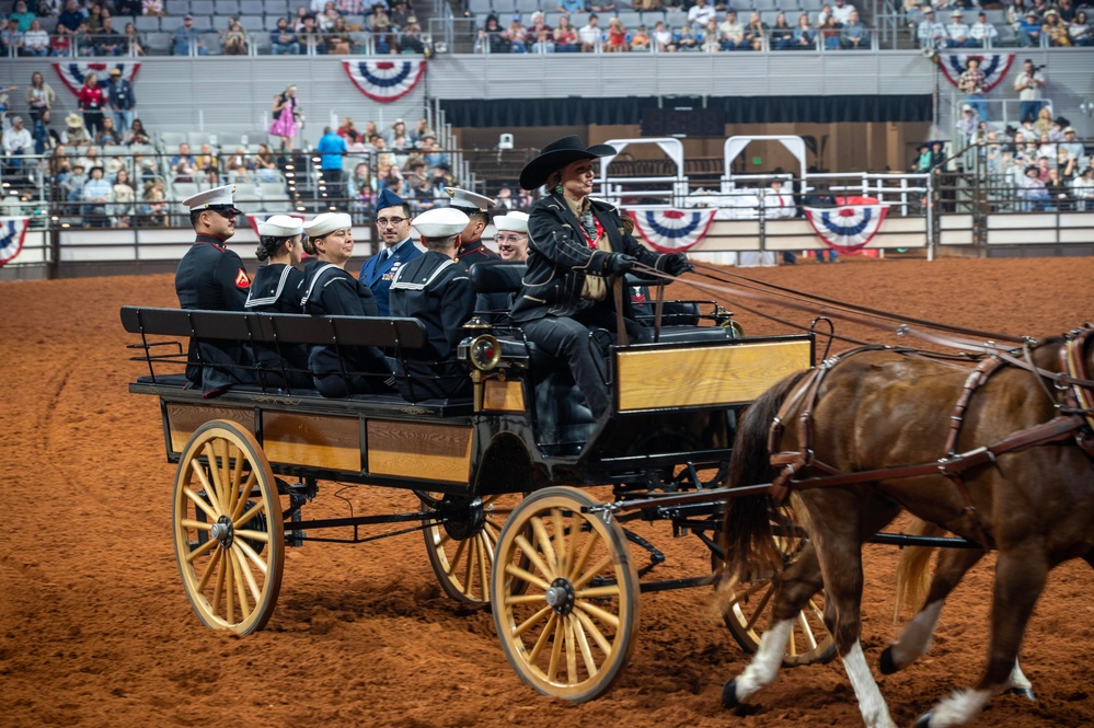 Service Members Honored at Fort Worth Stock Show &amp; Rodeo’s Military Appreciation Night