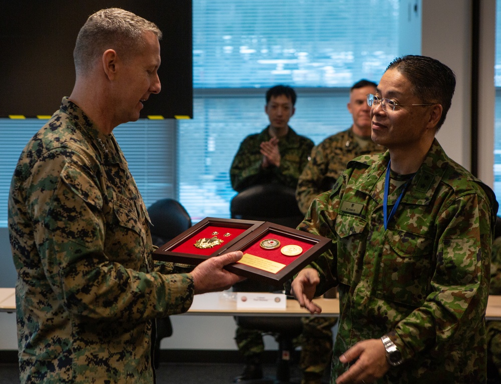 Japan Ground Self-Defense Force officials visit Manpower and Reserve Affairs, discuss innovative manpower efforts