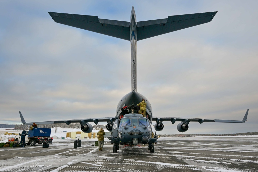 Rescue of 2 plane crash victims in Yukon Territory kicks off 176th Wing’s busy rescue week