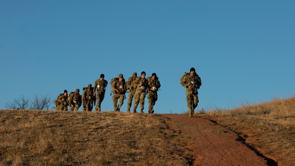 4th Combat Aviation Brigade Hosts Norwegian Foot March