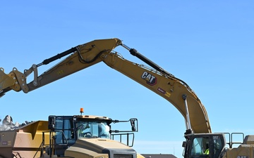 Ellsworth AFB Runway Construction