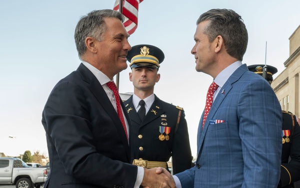 SD Hegseth Hosts Australian Deputy PM