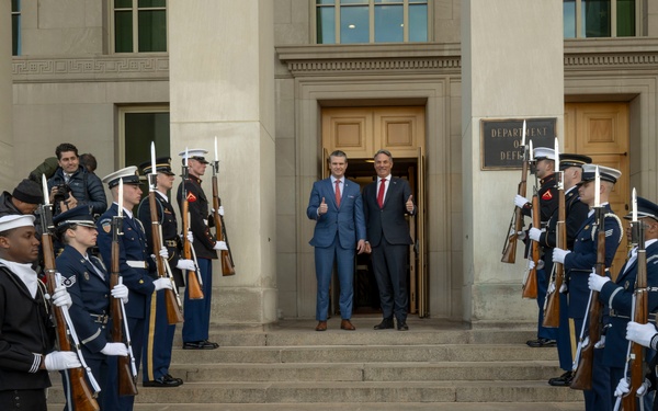 SD Hegseth Hosts Australian Deputy PM