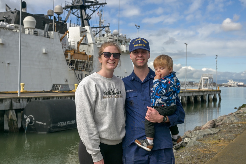 Coast Guard national security cutter returns to California from 130-day Bering Sea patrol