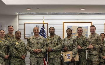 CNRH Awards Sailor of the Year and Blue Jacket of the Year