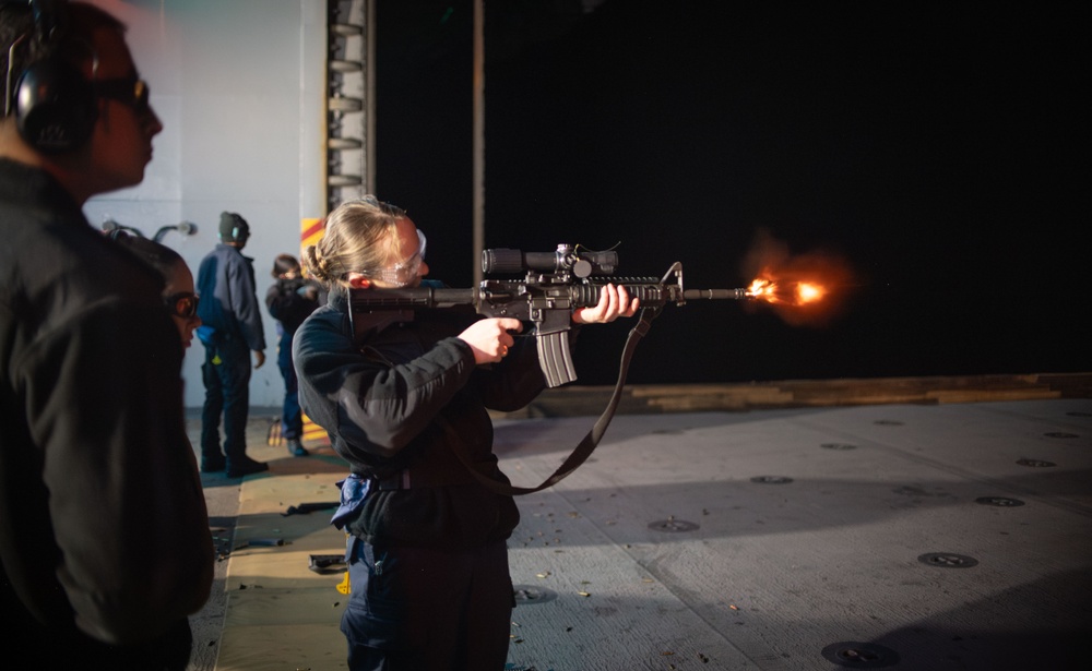 M4 Small Arms Qualification aboard USS America (LHA 6)