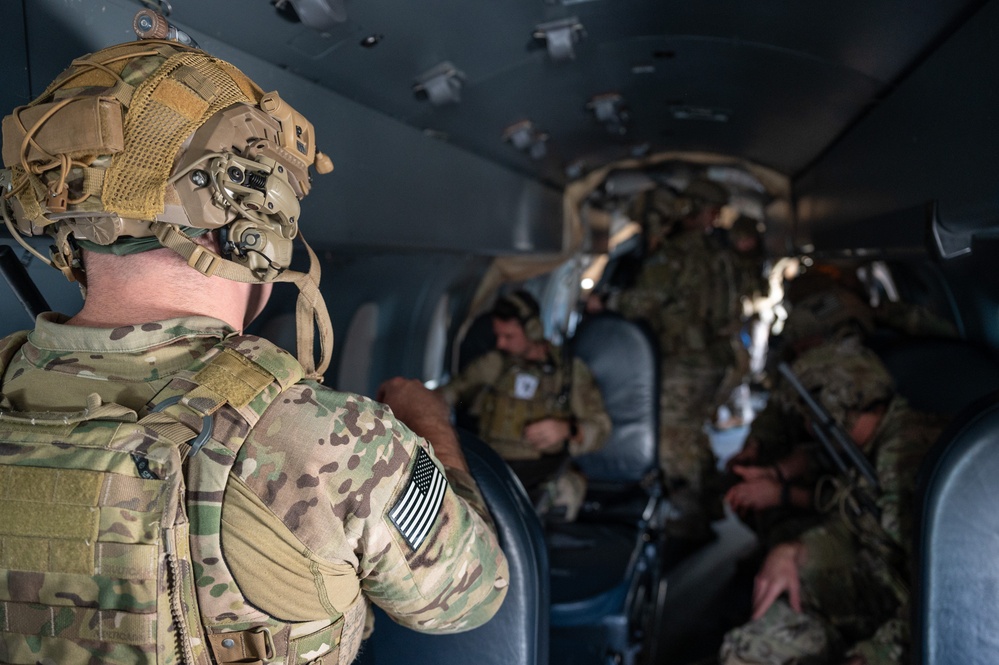 U.S. Air Force and Italian Air Commandos conduct medical training on a C-146A Wolfhound during Emerald Warrior 25.1