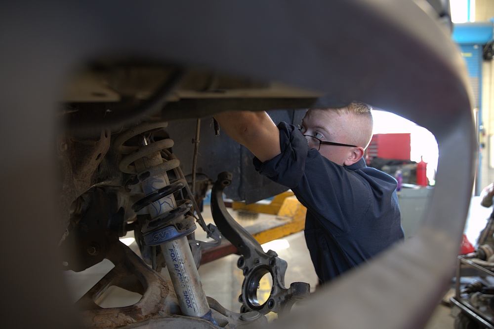 Soldiers keep U.S. Border Patrol vehicles in the mission