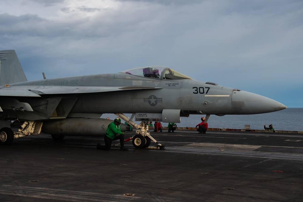 USS Carl Vinson (CVN 70) Conducts Routine Operations in the Sibutu Passage