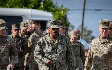 Admiral Holsey visits illegal aliens holding operations center at Guantanamo Bay