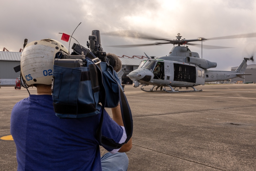 U.S. Marine Corps squadron conducts Superbowl LIX Parade Flyover