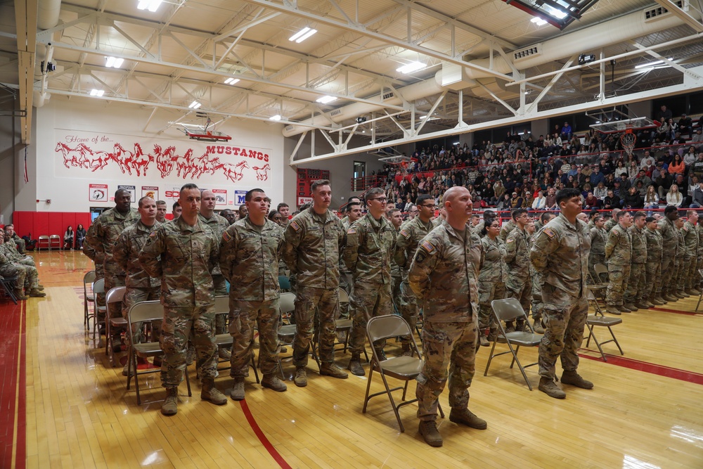 Approximately 550 ‘Blackhawk Battalion’ Soldiers Mobilize for Overseas Mission