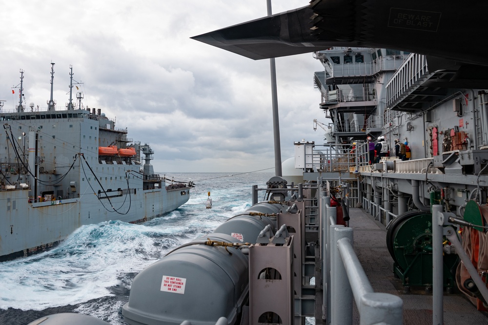 USS America (LHA 6) Conducts RAS with USNS Charles Drew (T-AKE 10)