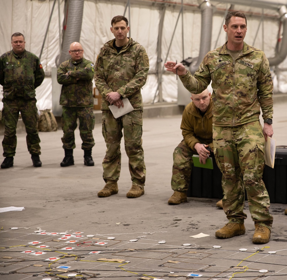 10th Mountain, 11th Airborne Division Soldiers prepare for Arctic Forge 25