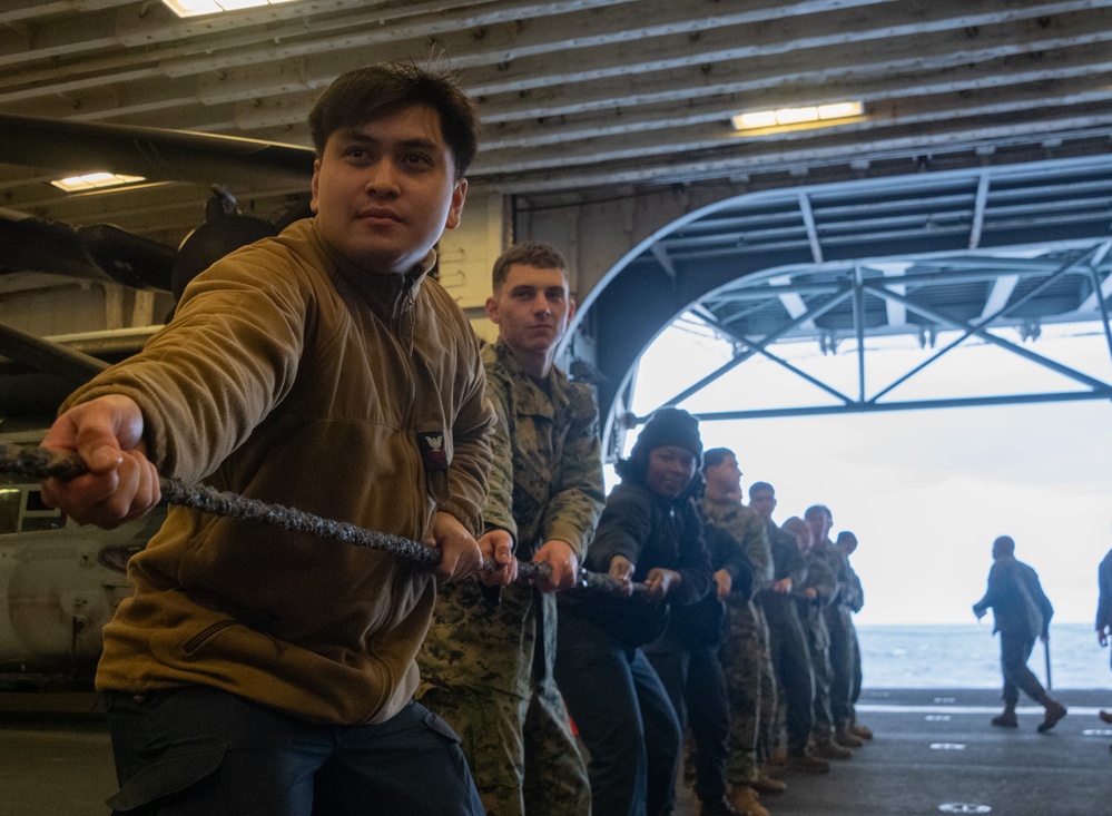 USS America (LHA 6) Conducts RAS with USNS Charles Drew (T-AKE 10)