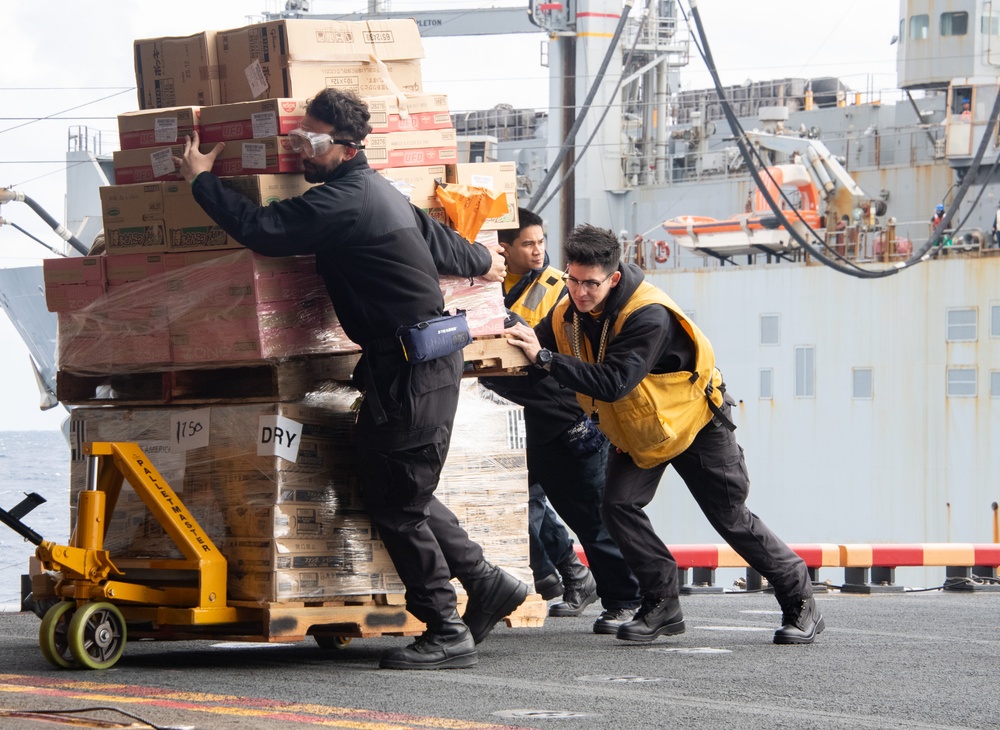 USS America (LHA 6) Conducts RAS with USNS Charles Drew (T-AKE 10)