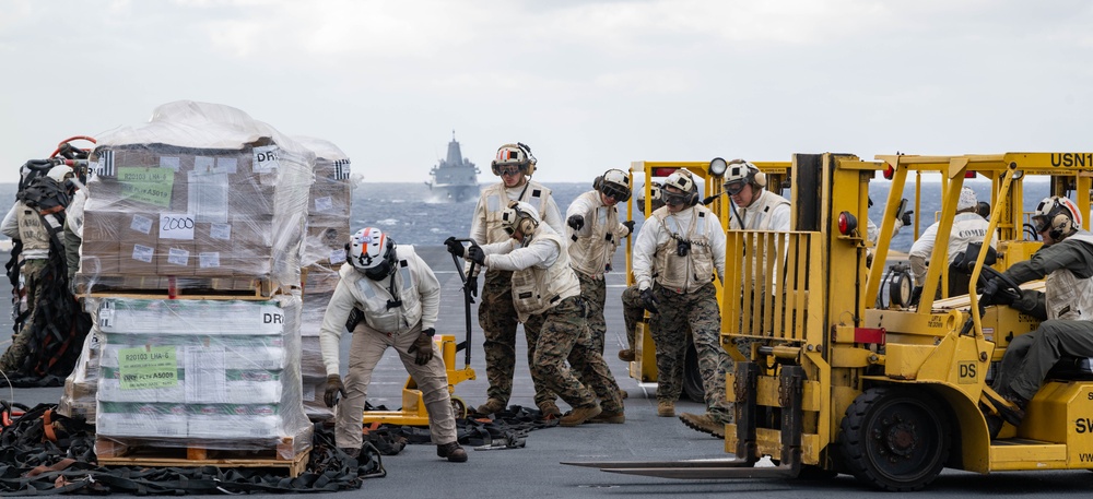 USS America (LHA 6) Conducts RAS with USNS Charles Drew (T-AKE 10)