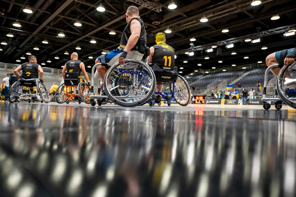 Team U.S. competes in wheelchair basketball during 2025 Invictus Games