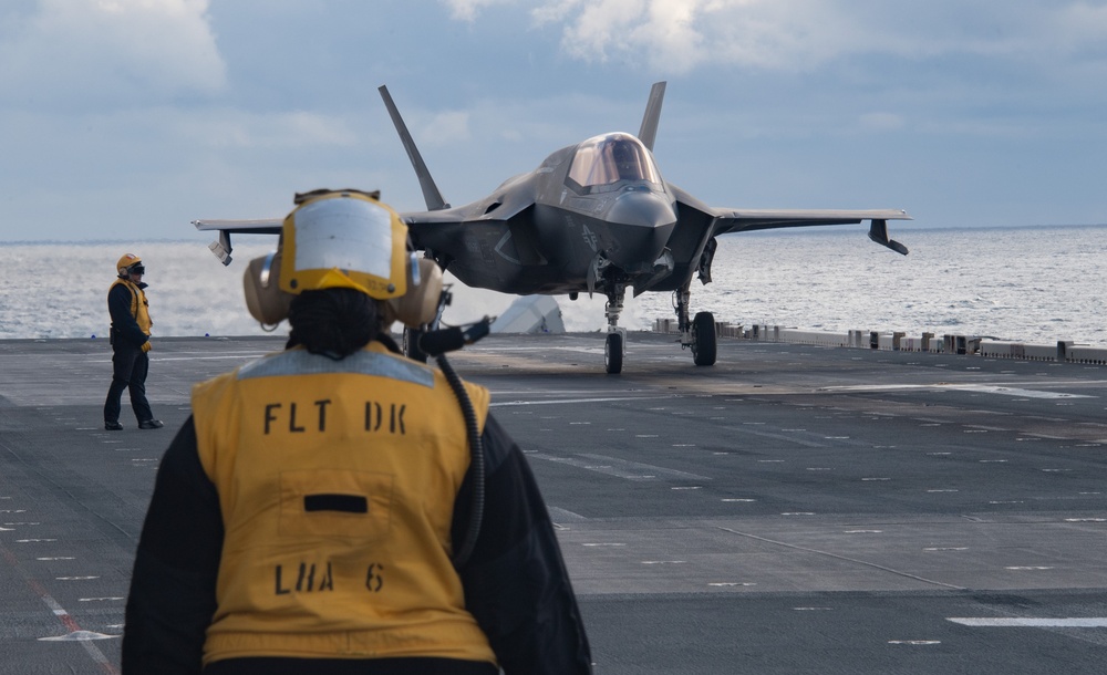 Flight Operations aboard USS America (LHA 6)