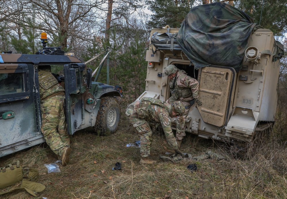 Soldiers from 41st FAB respond to simulated mass casualties during brigade evaluation exercise