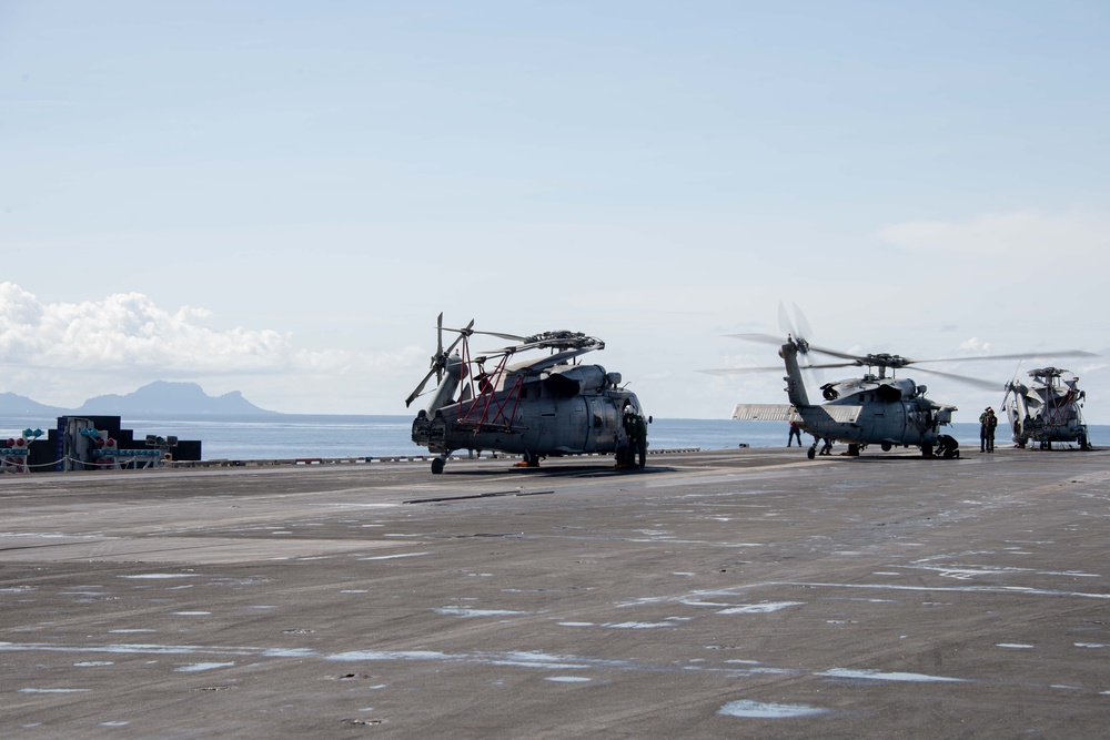 USS Carl Vinson (CVN 70) Transits the Sibutu Passage