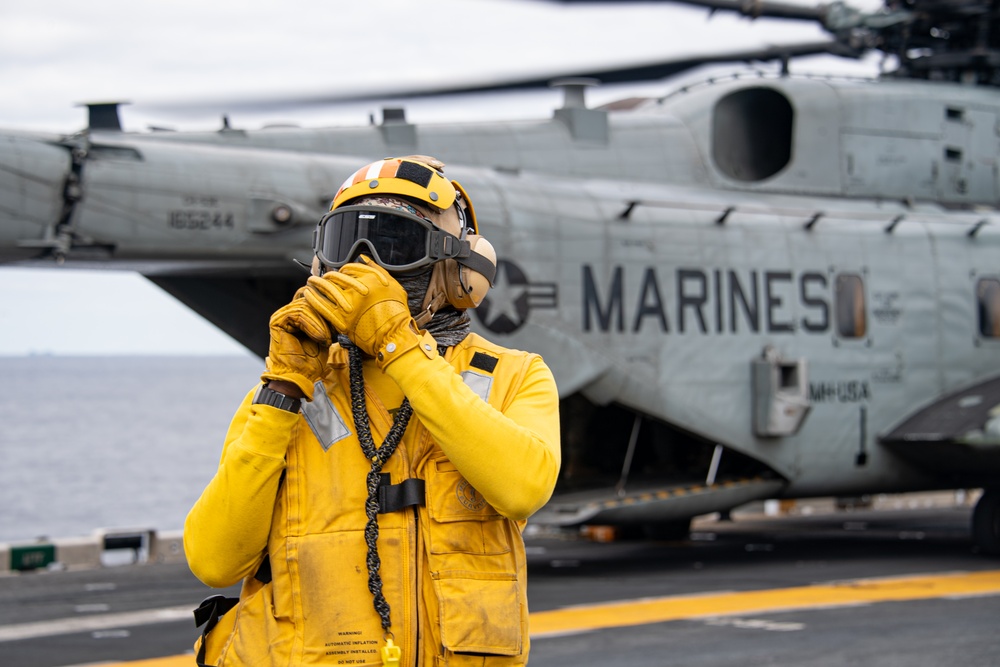 Flight Operations aboard USS America (LHA 6)