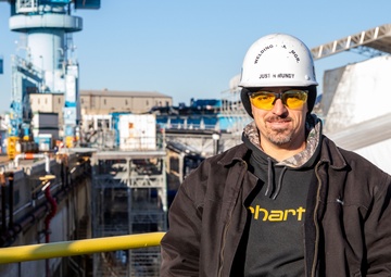 Shipyard Spotlight: Justin Mundy - Code 926 General Foreman and Hot Work Manager for the USS John Warner (SSN 785) Project