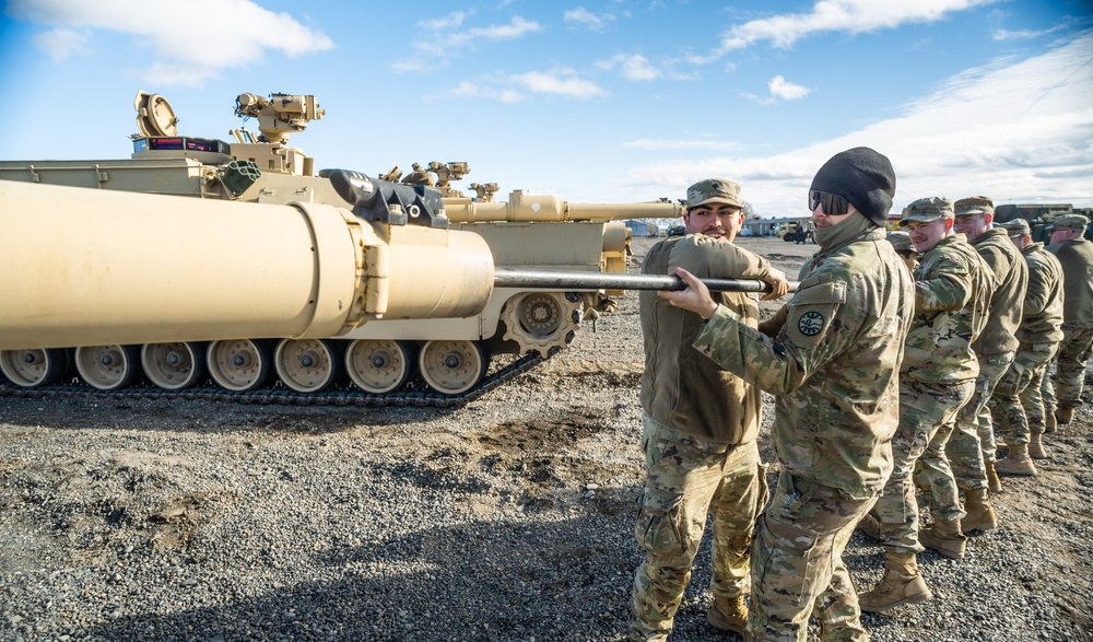 Oregon National Guard Opens First Off-Road Tank Trail in Eastern Oregon