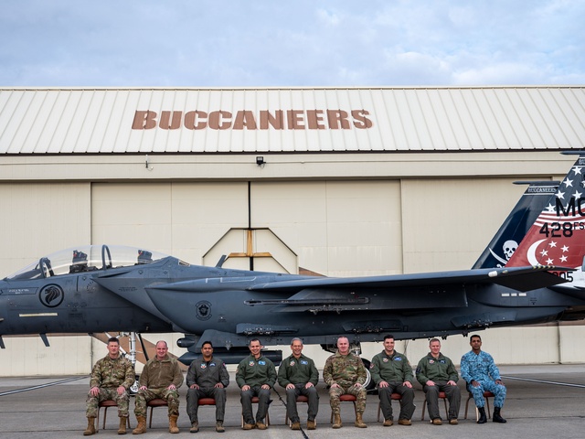 COMACC Visits Mountain Home AFB