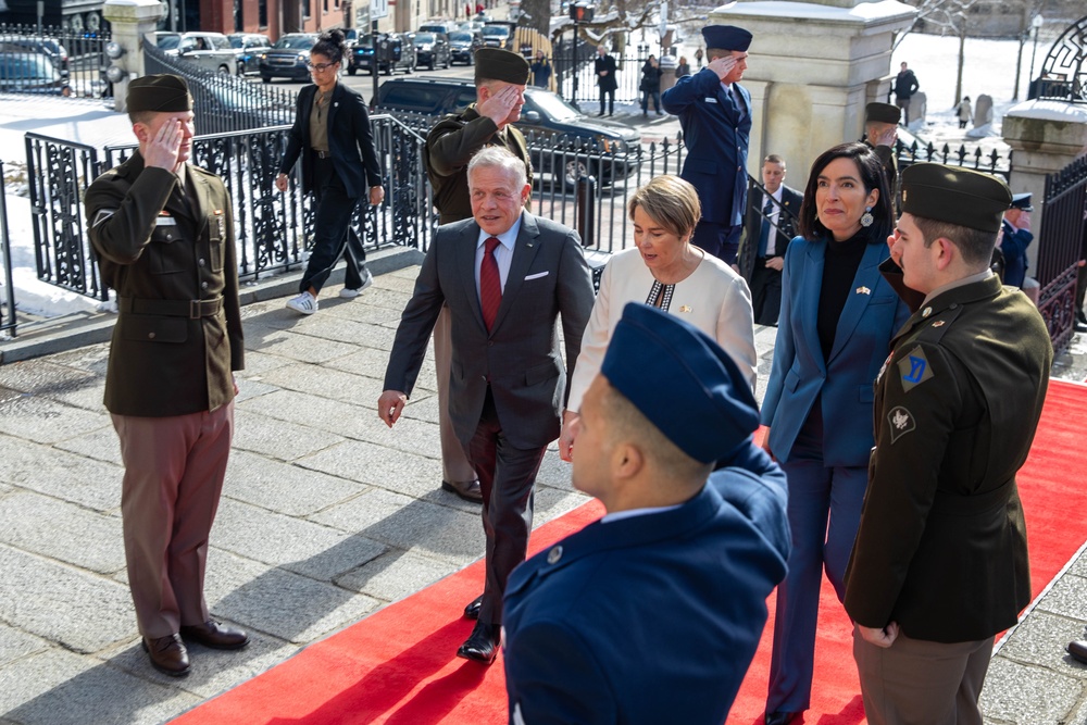 Mass. Guard Welcomes King of Jordon to State House