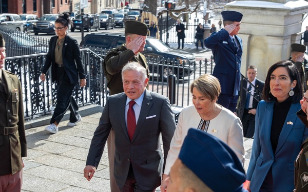 Mass. Guard Welcomes King of Jordon to State House